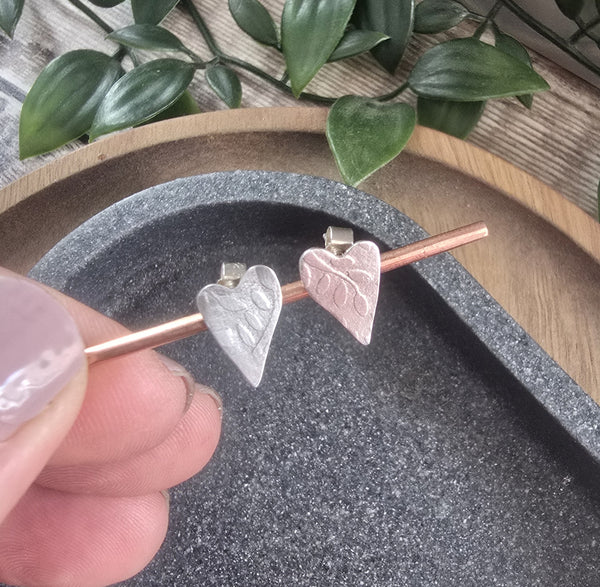 Leaves Heart stud earrings