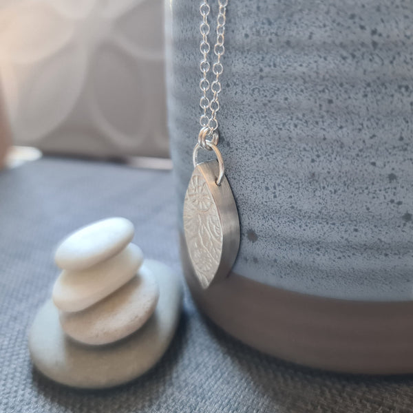 Seashells Hanging Box Pendant