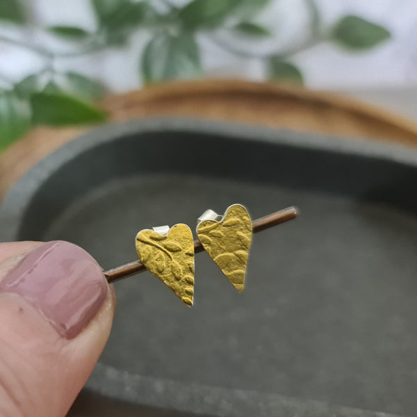 Golden Leaf Heart stud earrings