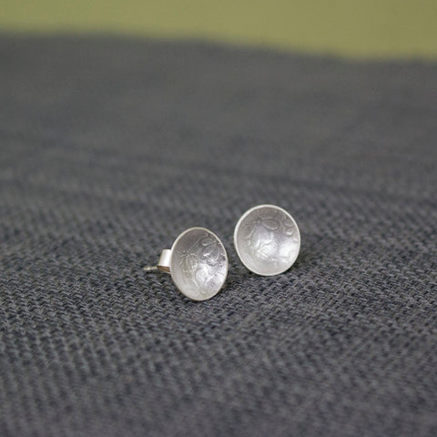 sterling silver flower disc earring at Joanne Tinley Jewellery